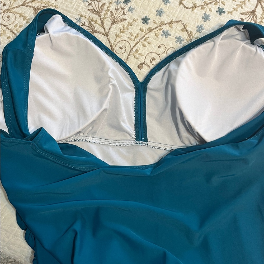 Plus size swim dress - Picture 5 of 8